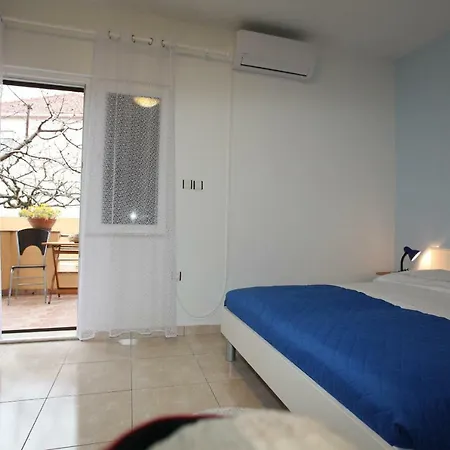 Apartments Kresan 3*